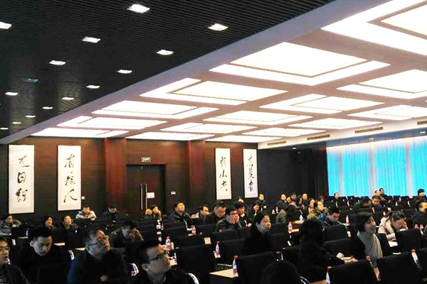 2015-12-21 天揚建筑業(yè)財稅網(wǎng)校在中鐵十九局集團(tuán)決算會成功舉辦003